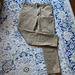 Banana Republic Aiden Slim Fit Chinos. Size 31X30